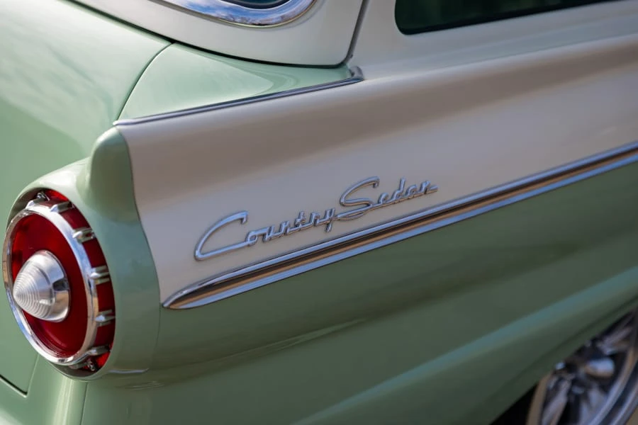 1957 Ford Country Squire - Image 7 of 31