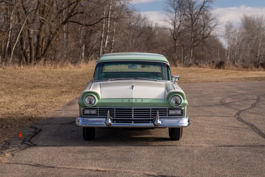 1957 Ford Country Squire - Image 4 of 31
