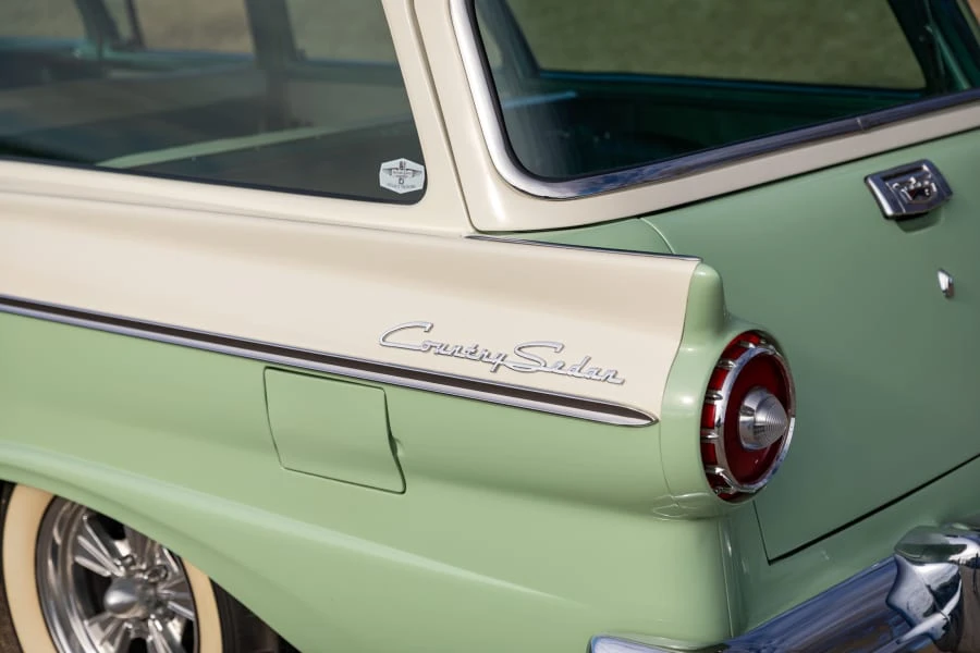 1957 Ford Country Squire - Image 16 of 31