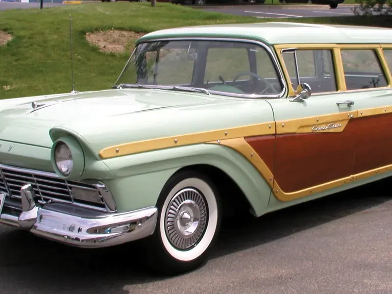 1957 Ford Country Squire - Image 2 of 2