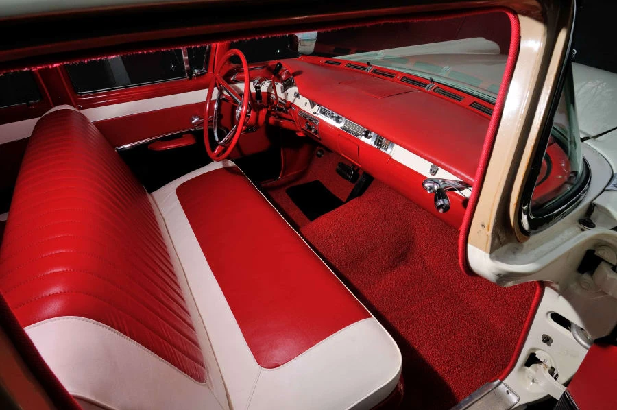 1957 Ford Country Squire - Image 5 of 12