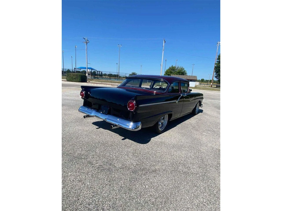 1957 Ford Customline - Image 4 of 23