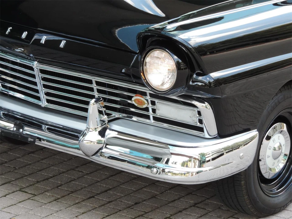1957 Ford Customline - Image 3 of 31