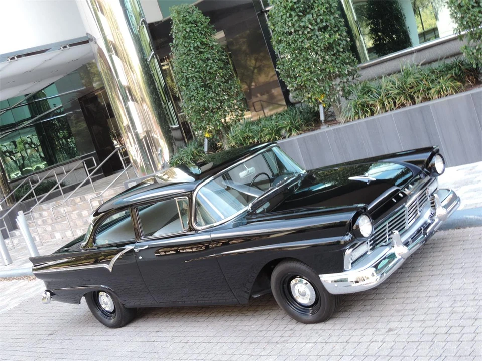 1957 Ford Customline - Image 5 of 31