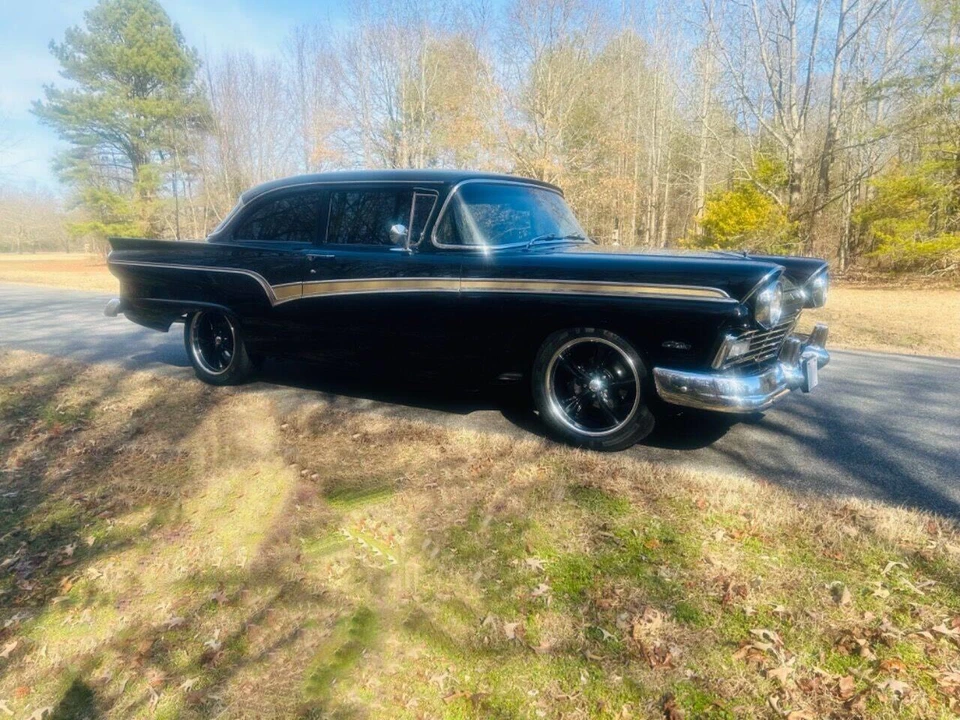 1957 Ford Customline - Image 11 of 31