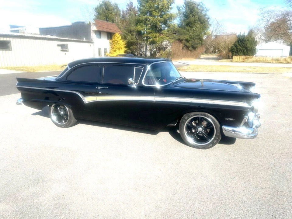 1957 Ford Customline - Image 6 of 31