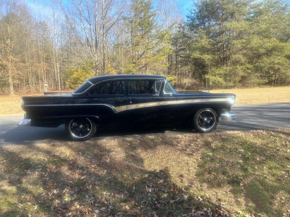 1957 Ford Customline - Image 12 of 31