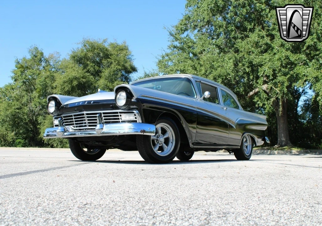 1957 Ford Customline - Image 3 of 12
