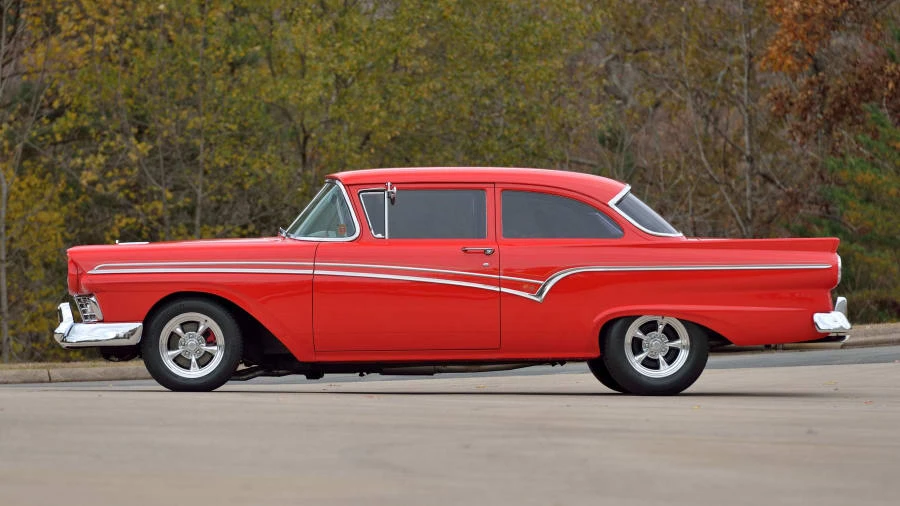 1957 Ford Customline - Image 8 of 20