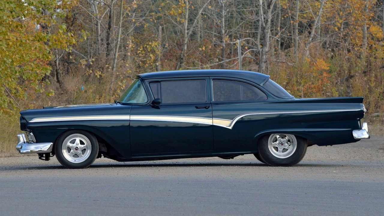 1957 Ford Fairlane 2nd Gen - Image 8 of 28