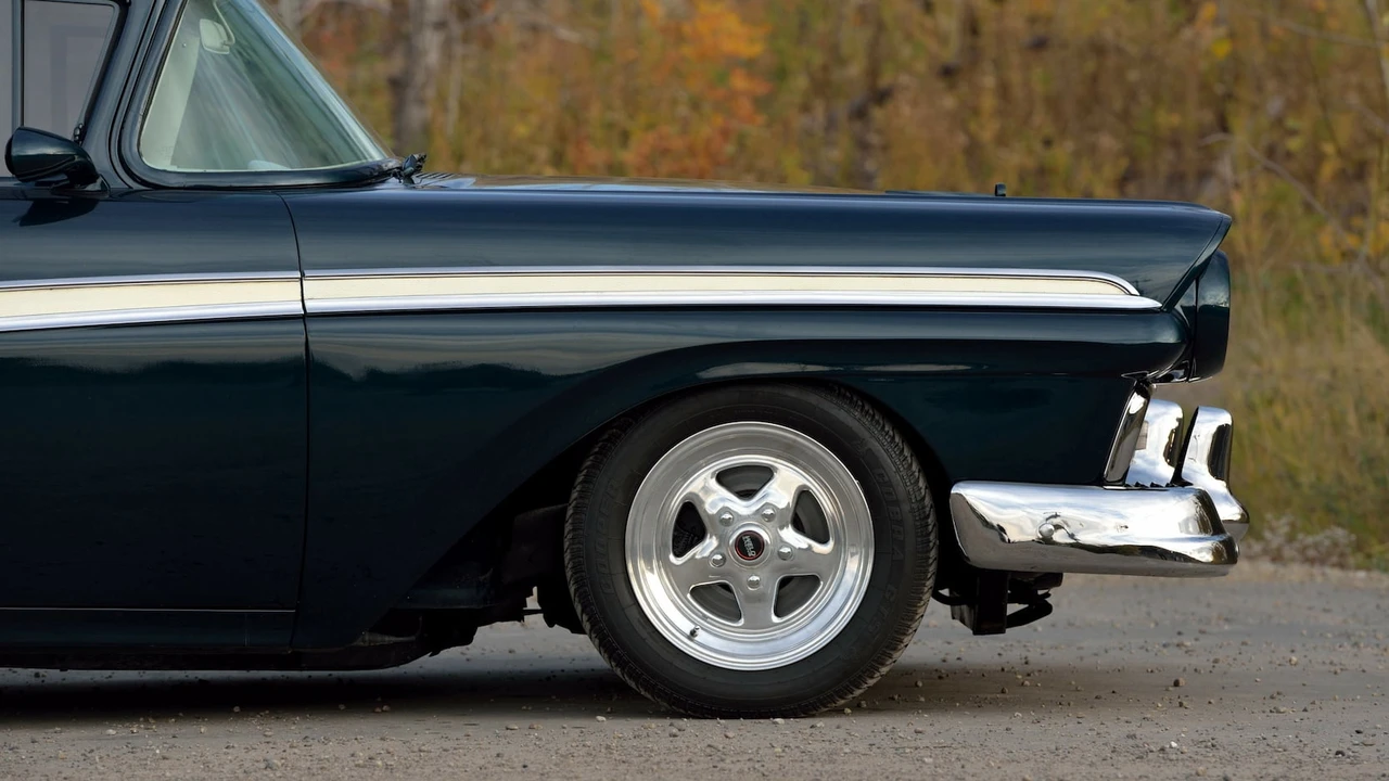 1957 Ford Fairlane 2nd Gen - Image 19 of 28