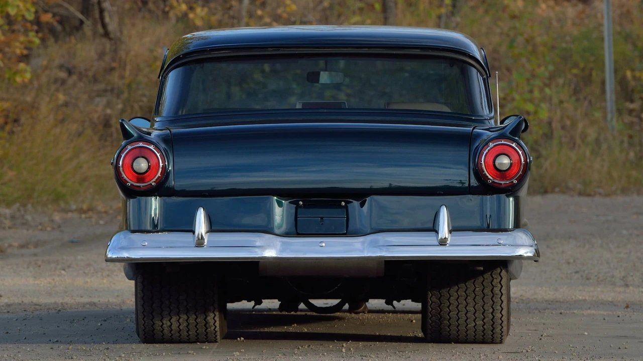 1957 Ford Fairlane 2nd Gen - Image 20 of 28