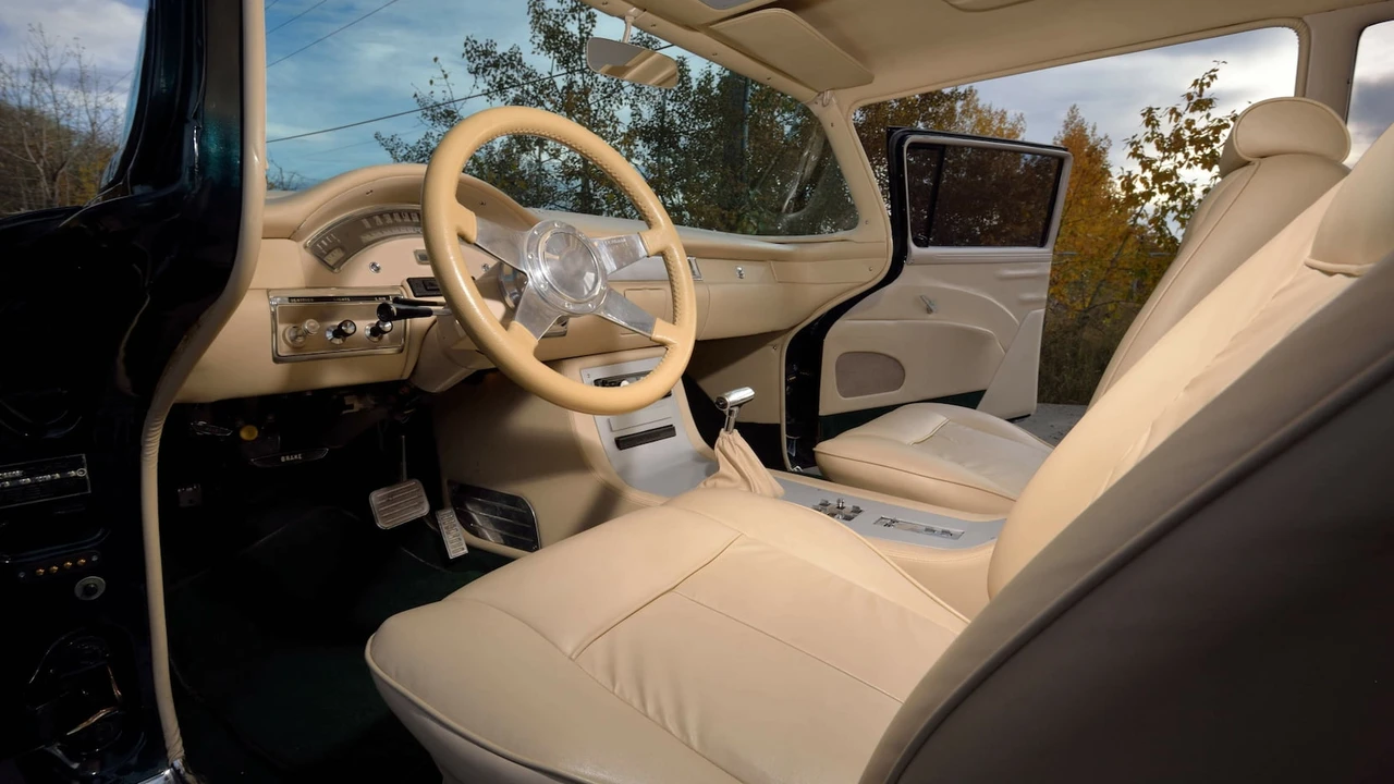 1957 Ford Fairlane 2nd Gen - Image 22 of 28