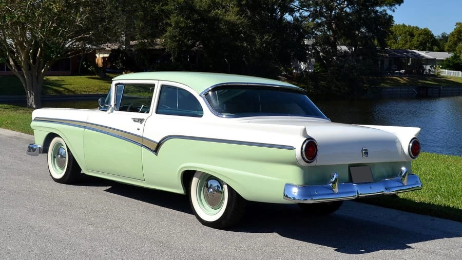 1957 Ford Customline - Image 3 of 12