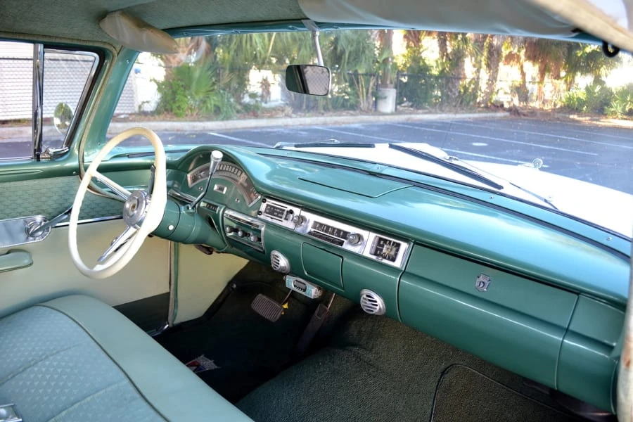 1957 Ford Customline - Image 5 of 12