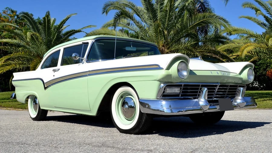 1957 Ford Customline - Image 12 of 12