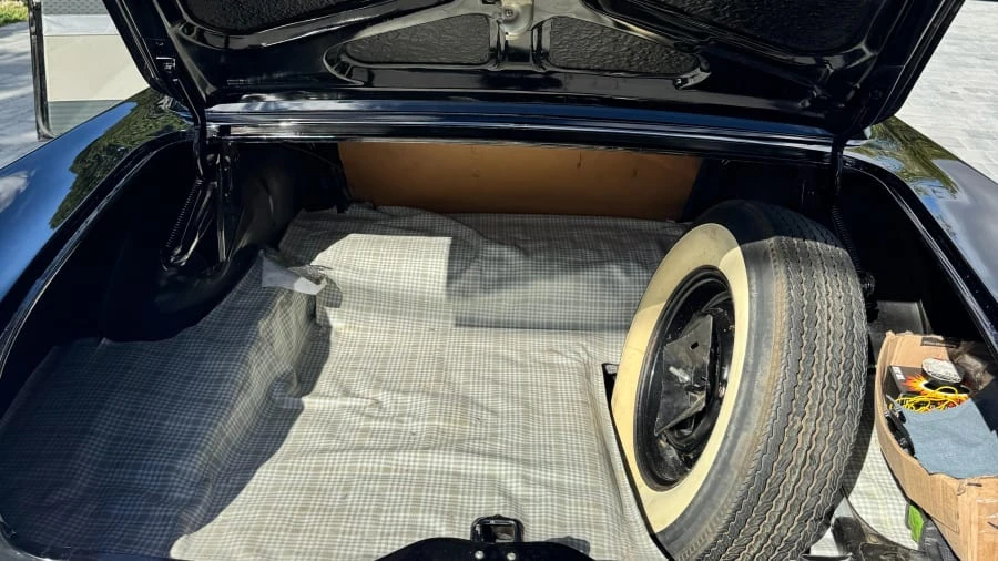 1957 Ford Fairlane 2nd Gen - Image 22 of 23
