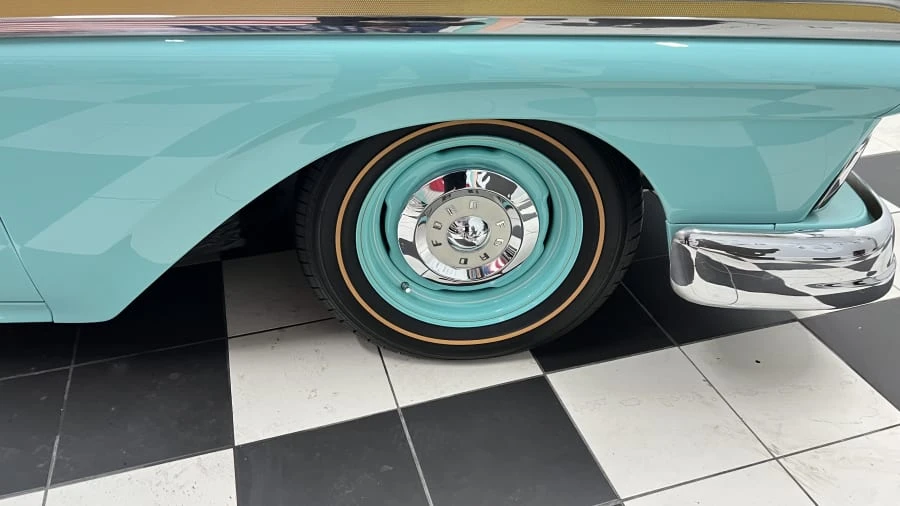 1957 Ford Customline - Image 8 of 20