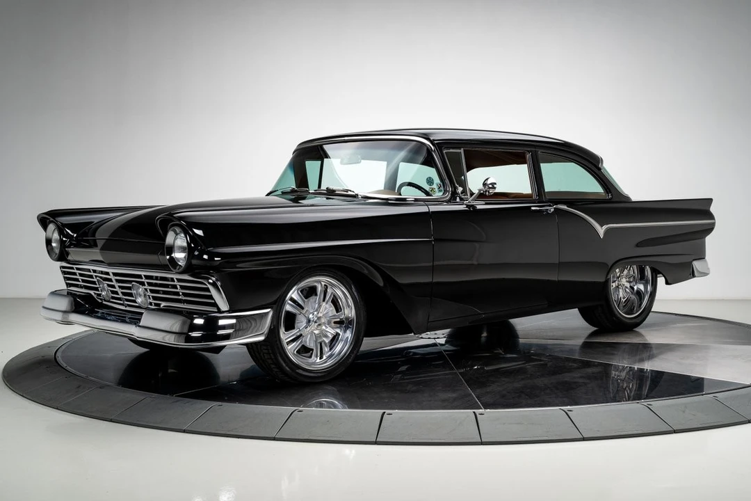 1957 Ford Customline - Image 6 of 21