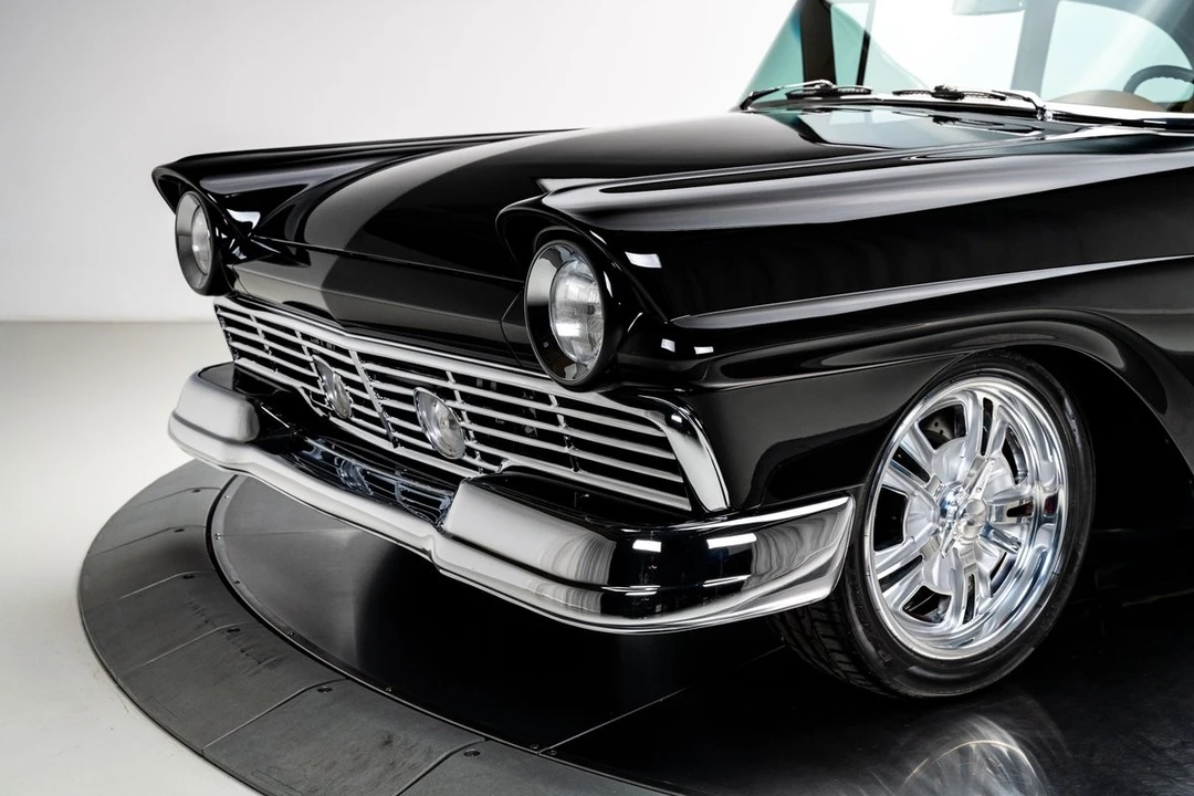 1957 Ford Customline - Image 11 of 21