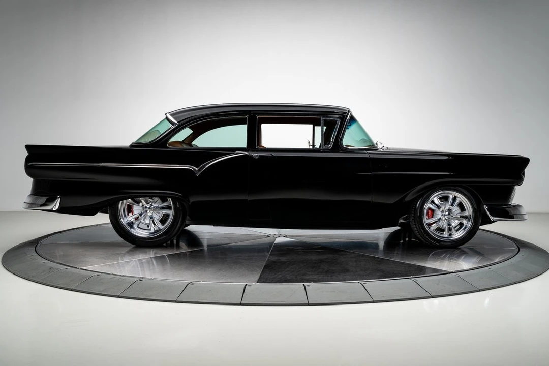 1957 Ford Customline - Image 13 of 21