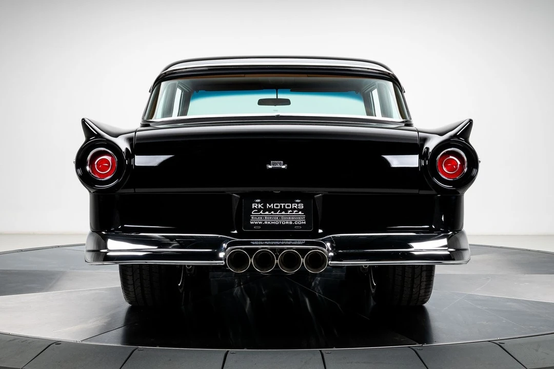 1957 Ford Customline - Image 16 of 21