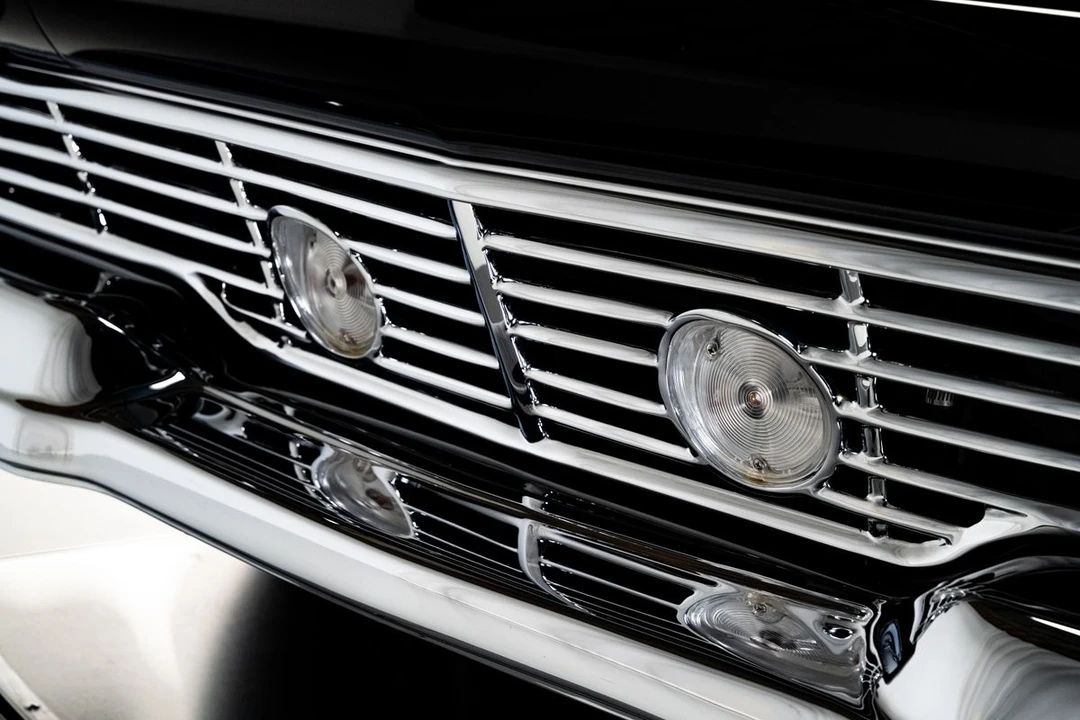 1957 Ford Customline - Image 10 of 21
