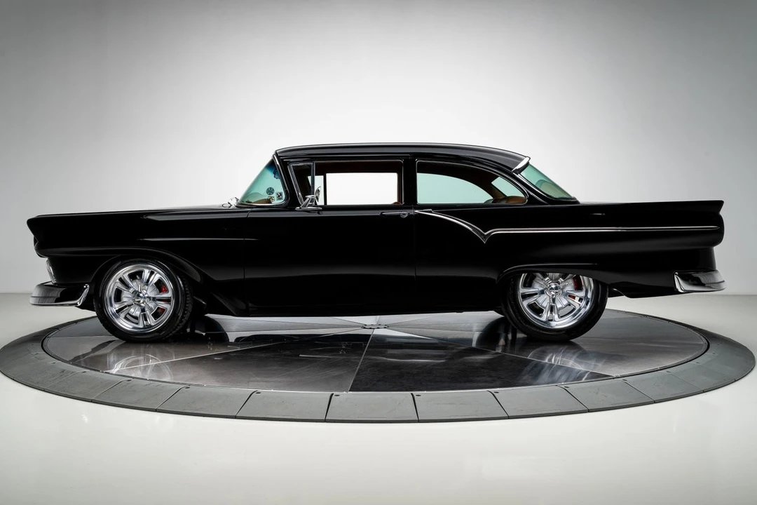 1957 Ford Customline - Image 18 of 21
