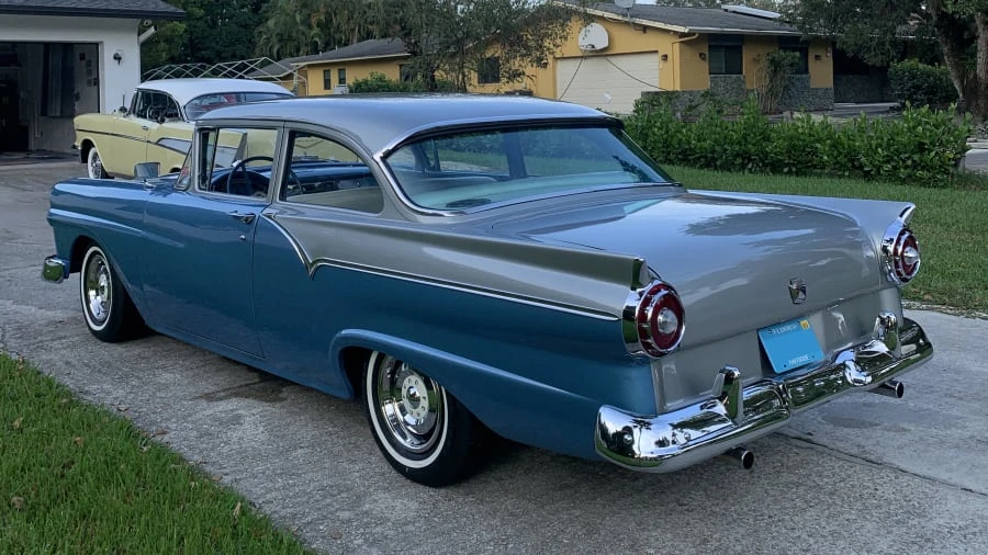 1957 Ford Customline - Image 2 of 13
