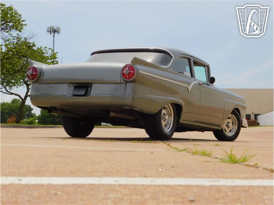 1957 Ford Customline - Image 24 of 31