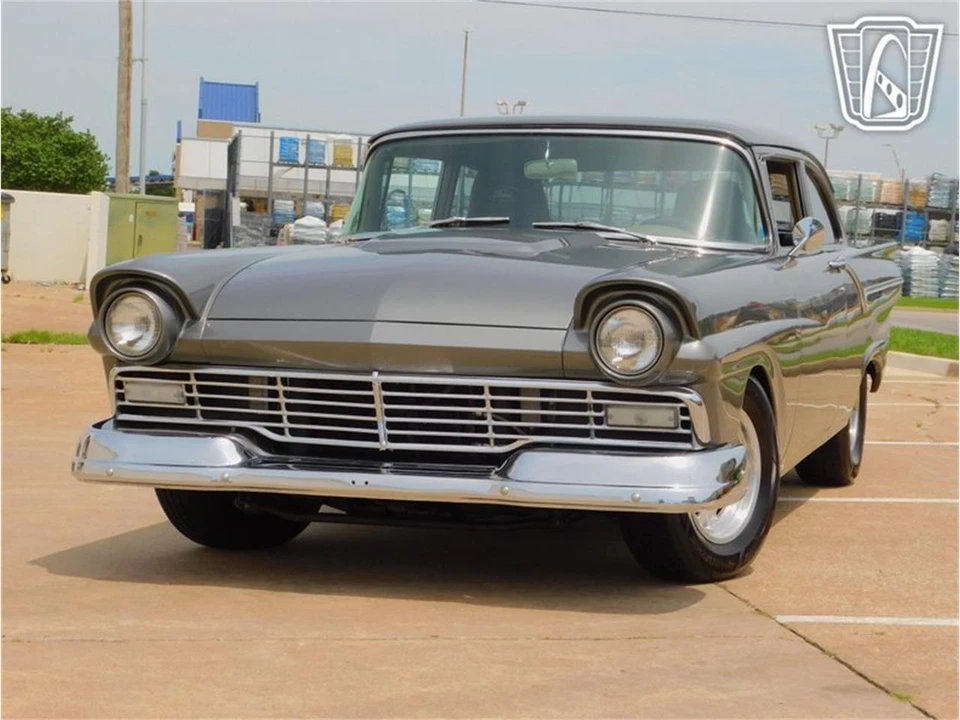 1957 Ford Customline - Image 5 of 31