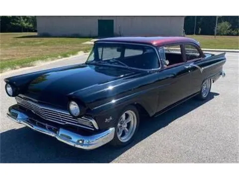 1957 Ford Custom
