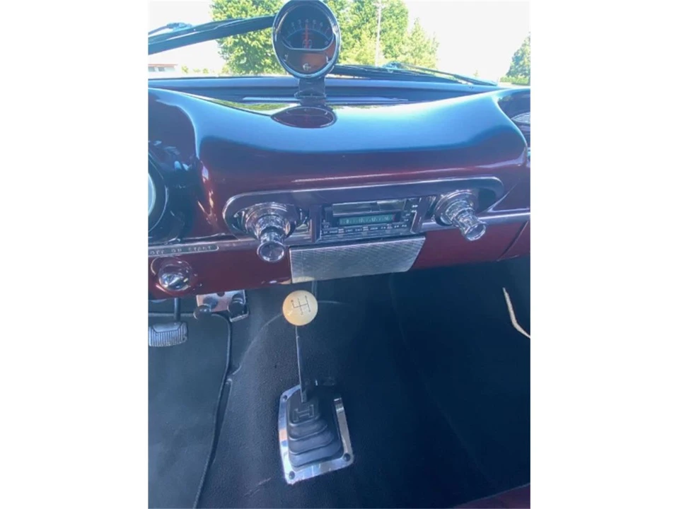 1957 Ford Customline - Image 8 of 10