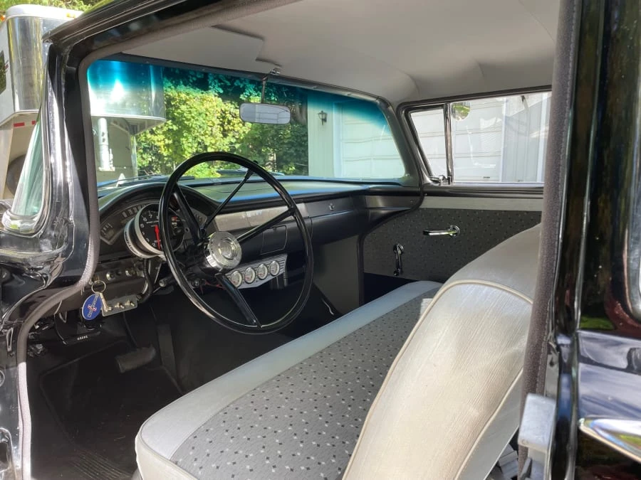 1957 Ford Customline - Image 9 of 23