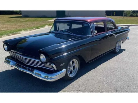 1957 Ford Custom