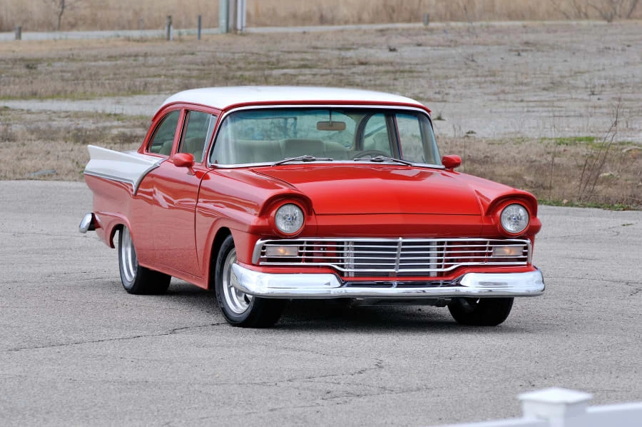 1957 Ford Customline - Image 11 of 12