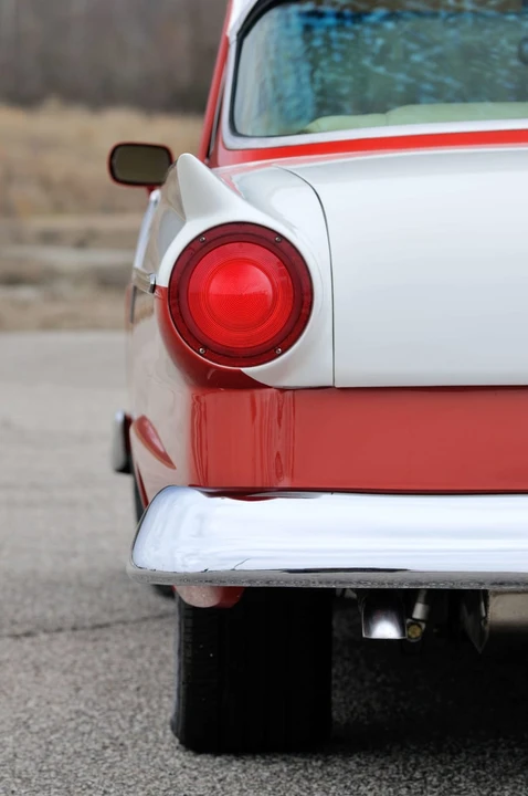 1957 Ford Customline - Image 9 of 12