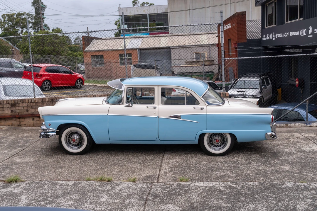 1957 Ford Customline - Image 8 of 31