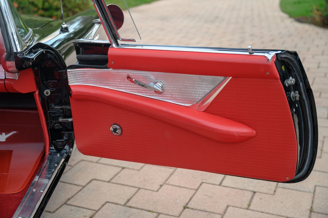 1957 Ford Thunderbird 1st Gen - Image 7 of 31