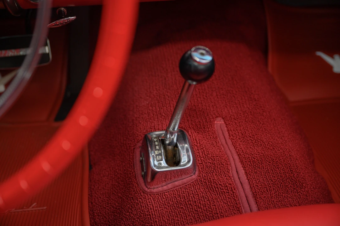 1957 Ford Thunderbird 1st Gen - Image 25 of 31