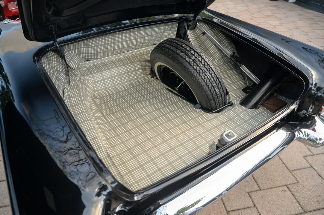 1957 Ford Thunderbird 1st Gen - Image 3 of 31