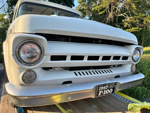 1957 Ford F-100