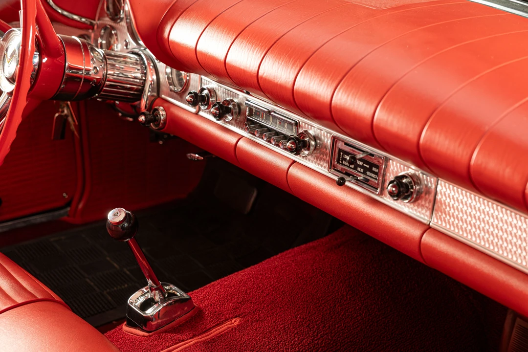 1957 Ford Thunderbird 1st Gen - Image 28 of 31