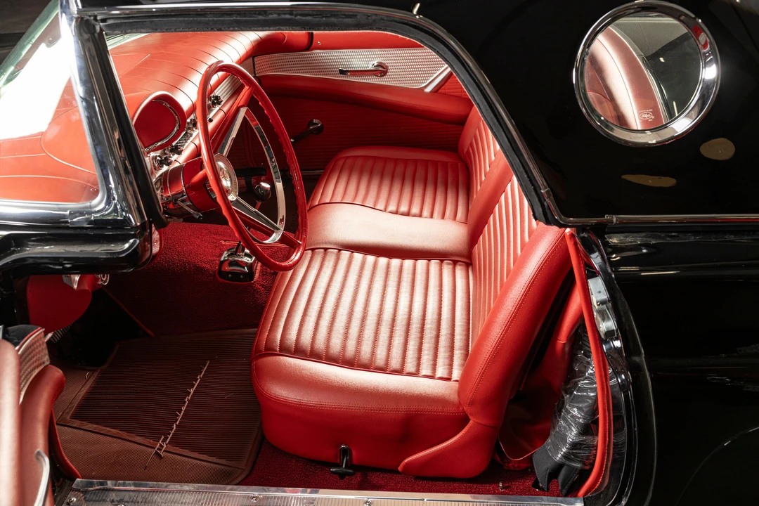 1957 Ford Thunderbird 1st Gen - Image 23 of 31
