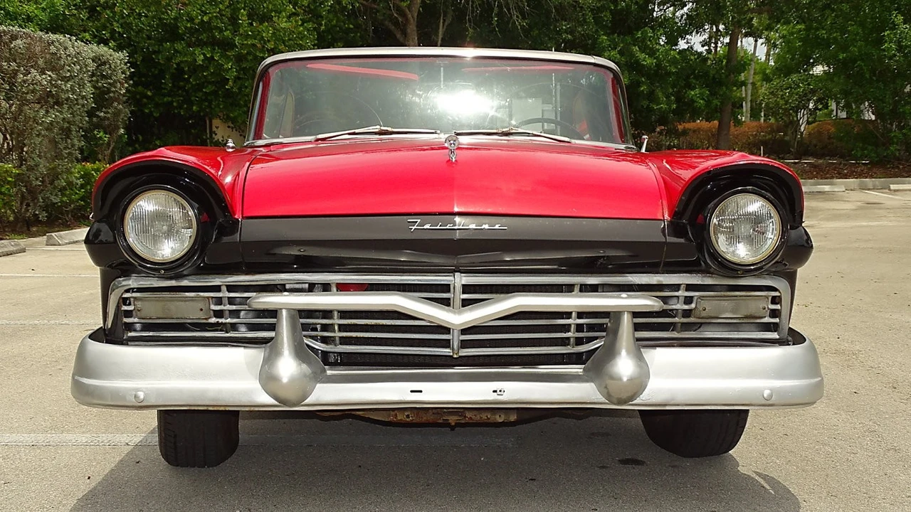 1957 Ford Fairlane 2nd Gen - Image 10 of 21