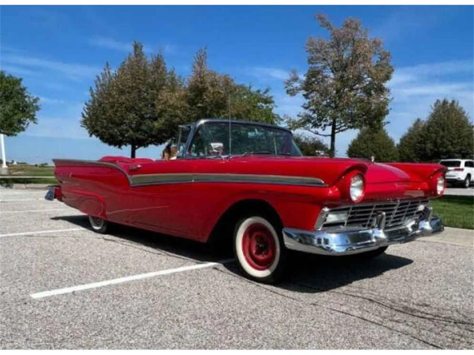 1957 Ford Fairlane 2nd Gen - Image 3 of 24