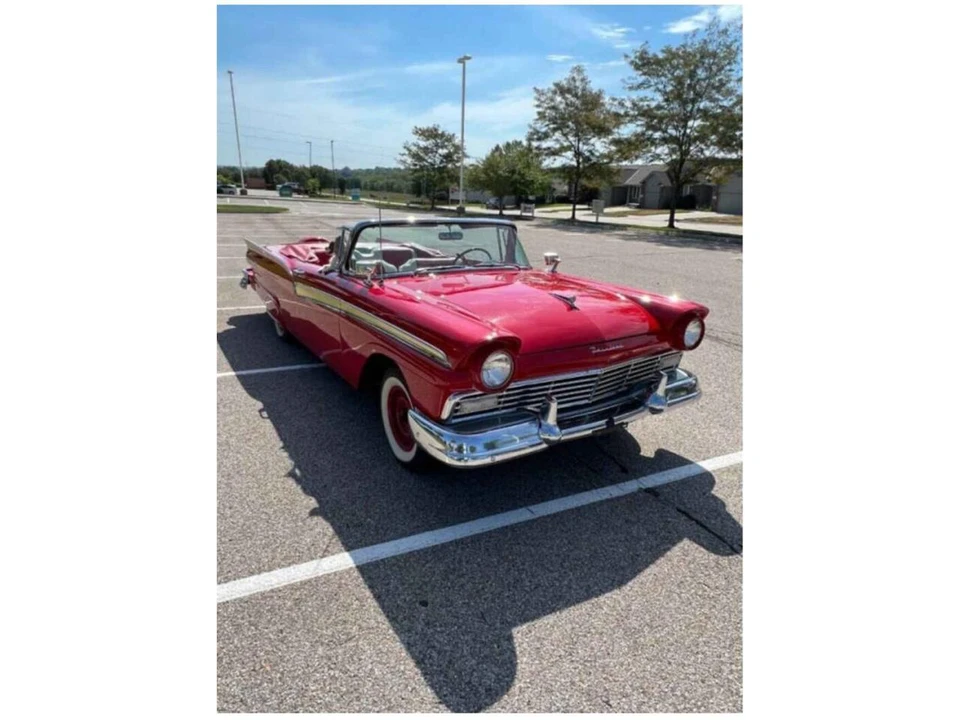 1957 Ford Fairlane 2nd Gen - Image 16 of 24