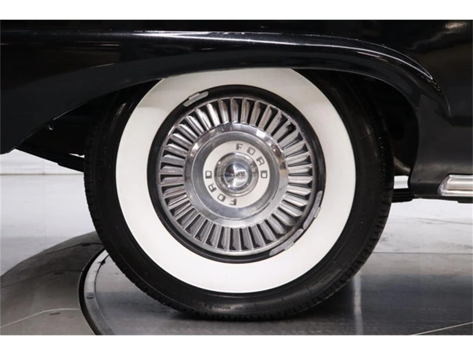 1957 Ford Fairlane 2nd Gen - Image 27 of 31