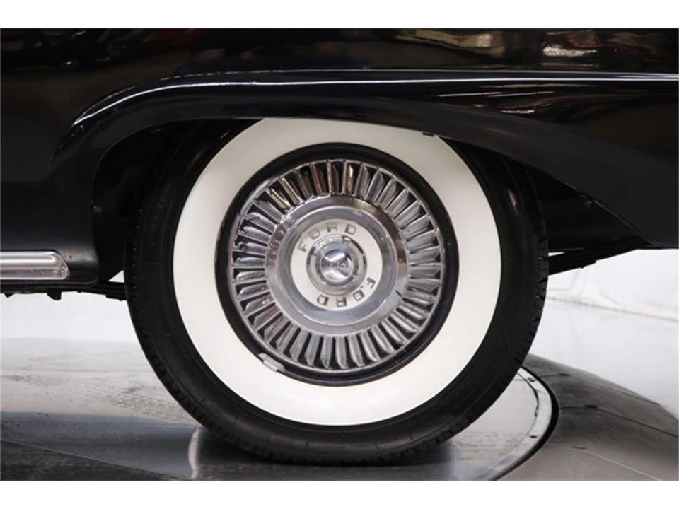 1957 Ford Fairlane 2nd Gen - Image 28 of 31