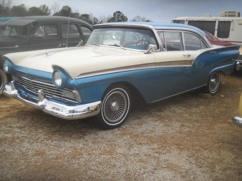 1957 Ford Fairlane 2nd Gen - Image 2 of 28